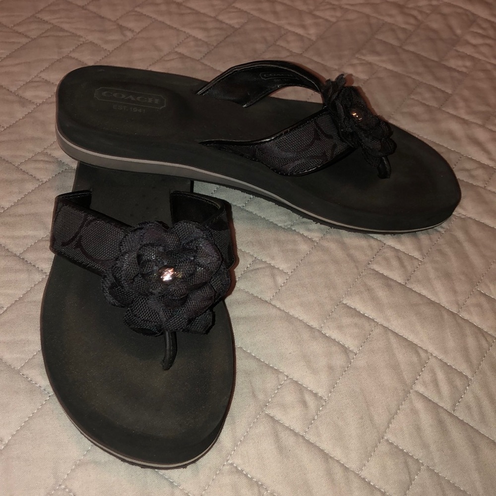 Coach flip flops